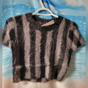 Olivaceous NWT Faux Fur‎ Striped Crop Top Size Small Ladies